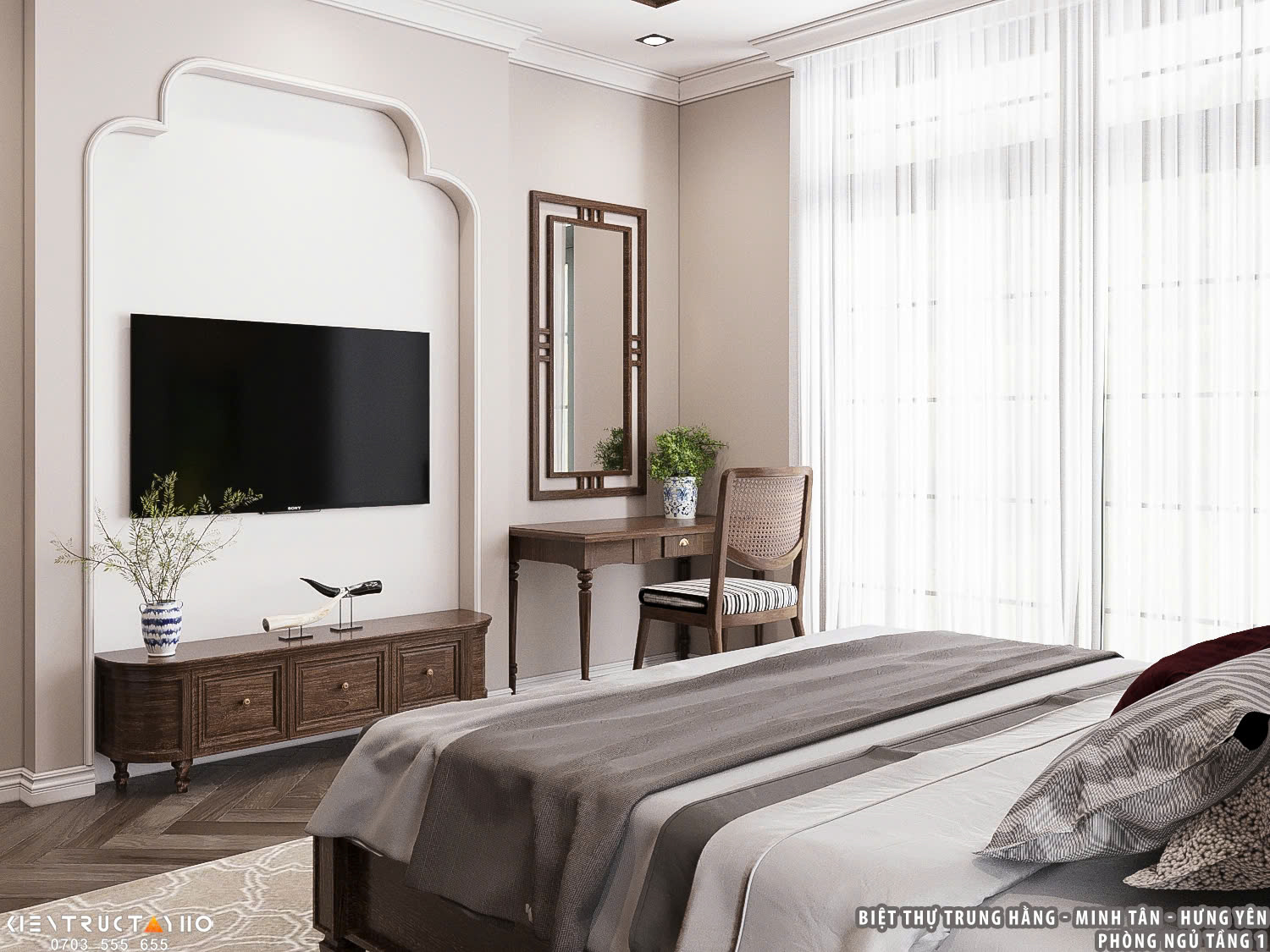 Góc phòng ngủ được bố trí gọn gàng với bàn trang điểm nhỏ, tận dụng ánh sáng tự nhiên từ hệ cửa kính lớn.